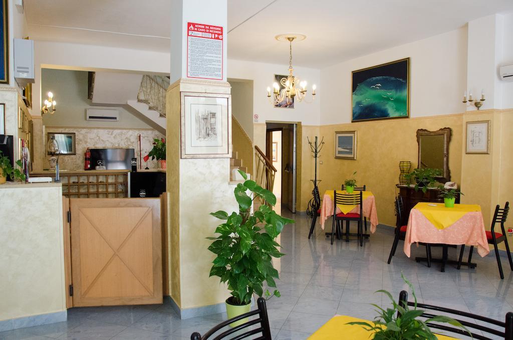 Hotel Da Ettore - Salento Selection Porto Cesareo Kültér fotó